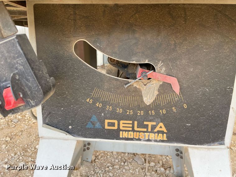image for item LT9581 (2) Delta table saws