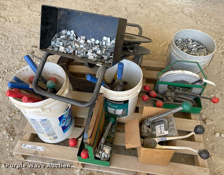 image for item LT9582 Pallet of strapping equipment