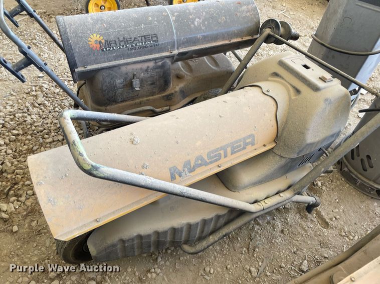 image for item LT9588 (9) heaters