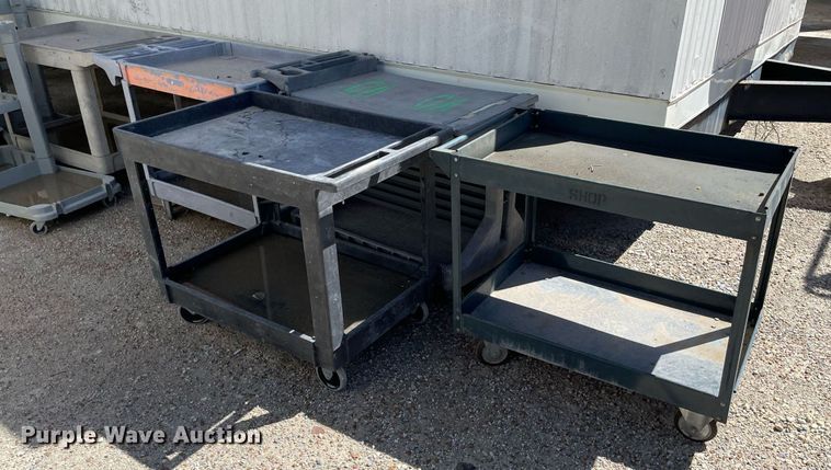 image for item LT9591 Approximately 30 trash cans