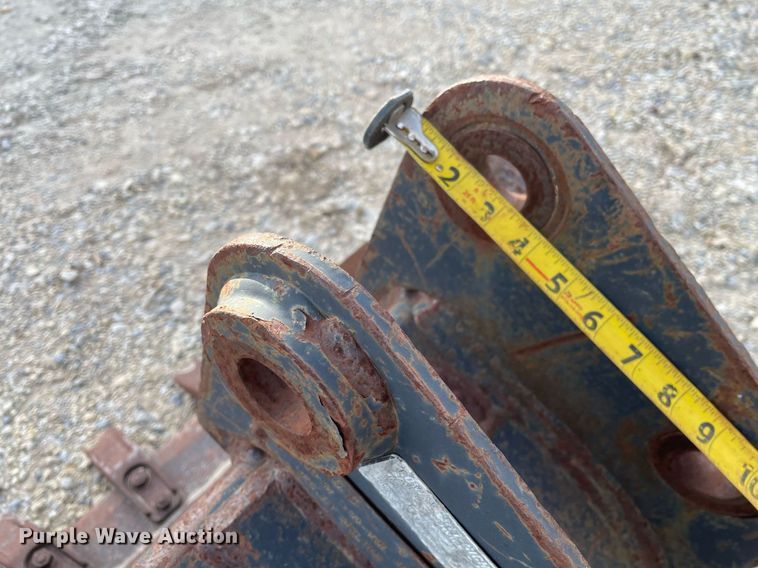 image for item MP9207 (2) mini excavator buckets