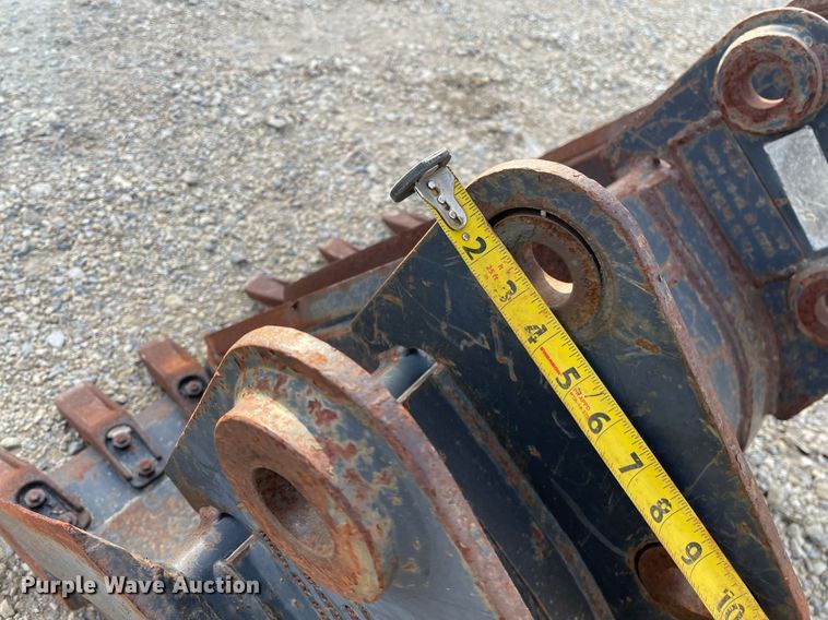 image for item MP9207 (2) mini excavator buckets