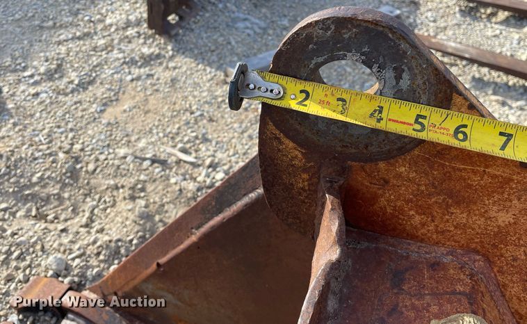 image for item MP9209 24"W backhoe bucket