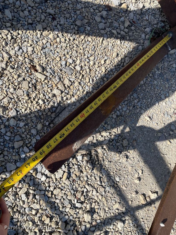 image for item MP9214 40"L skid steer forks