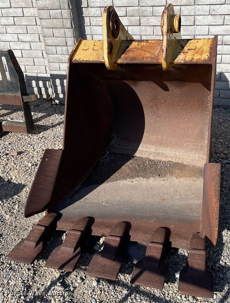 image for item MP9215 John Deere  excavator bucket