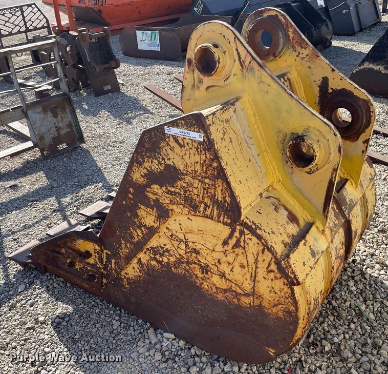 image for item MP9215 John Deere  excavator bucket