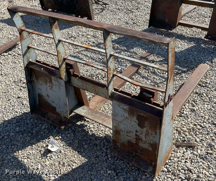 image for item MP9216 41"L skid steer forks