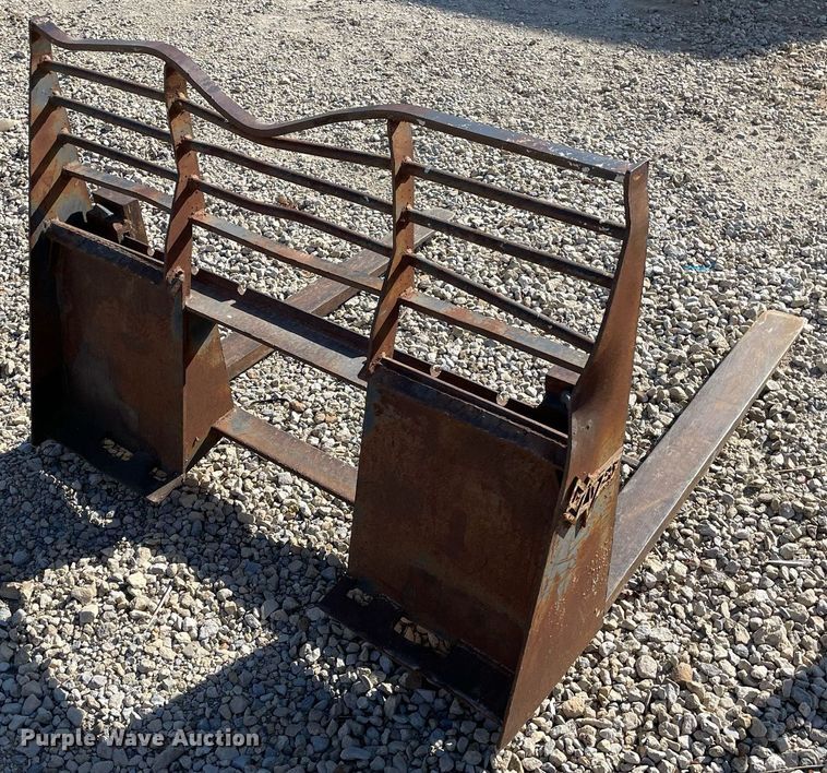 image for item MP9217 42"L skid steer forks