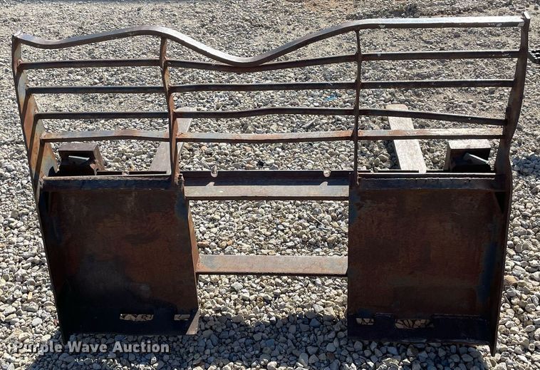 image for item MP9217 42"L skid steer forks