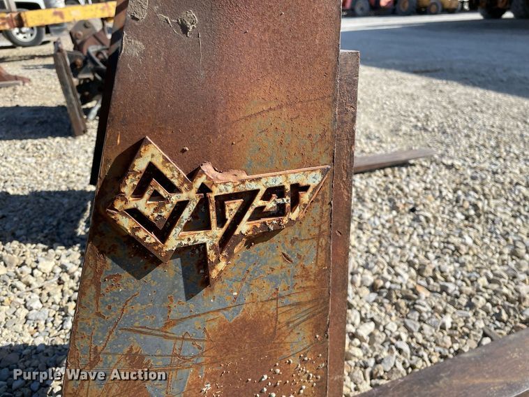 image for item MP9217 42"L skid steer forks