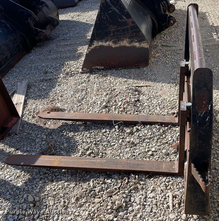 image for item MP9221 Werk Brau  48"L skid steer forks