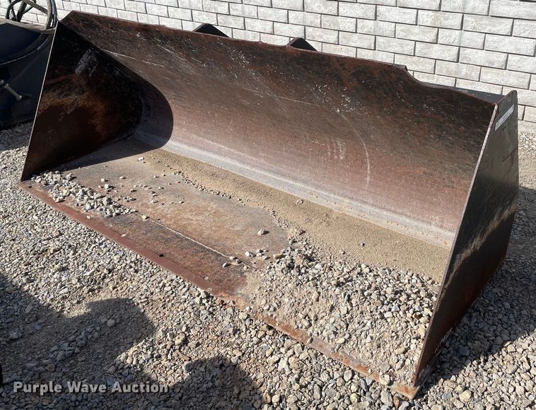 image for item MP9224 96"W loader bucket