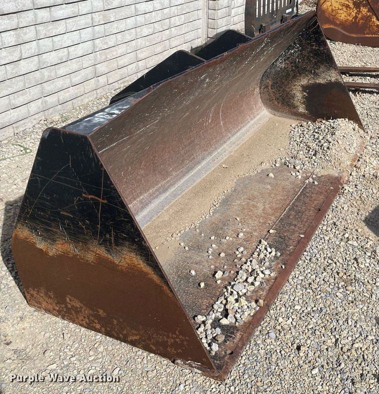 image for item MP9224 96"W loader bucket