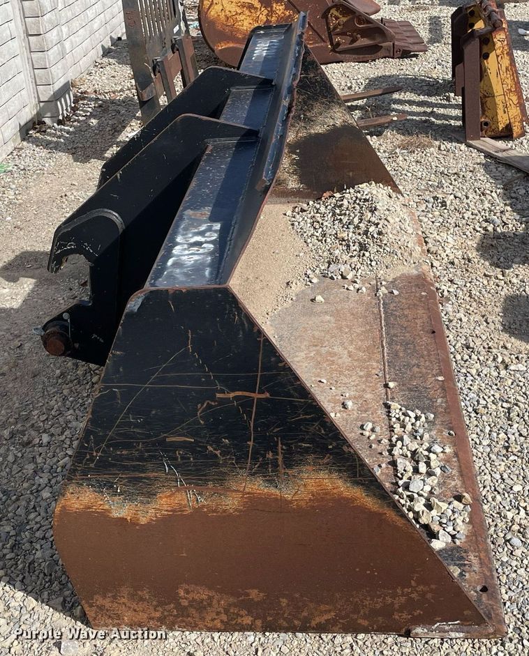 image for item MP9224 96"W loader bucket