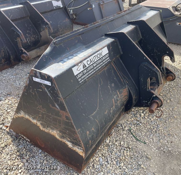 image for item MP9224 96"W loader bucket