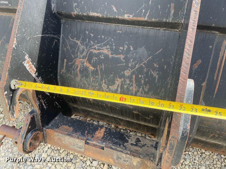 image for item MP9224 96"W loader bucket