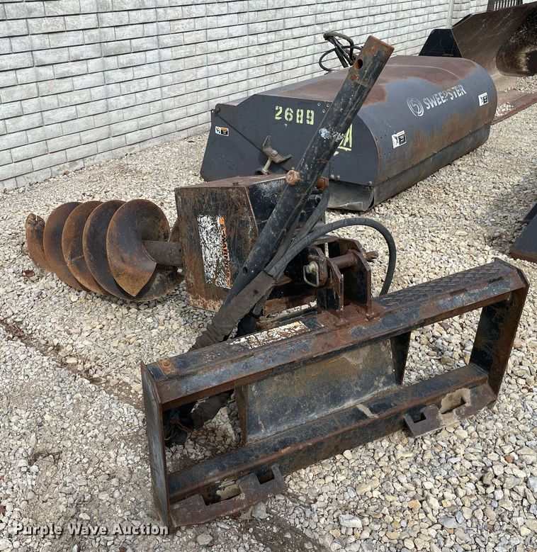 image for item MP9228 Lowe 650E  skid steer auger