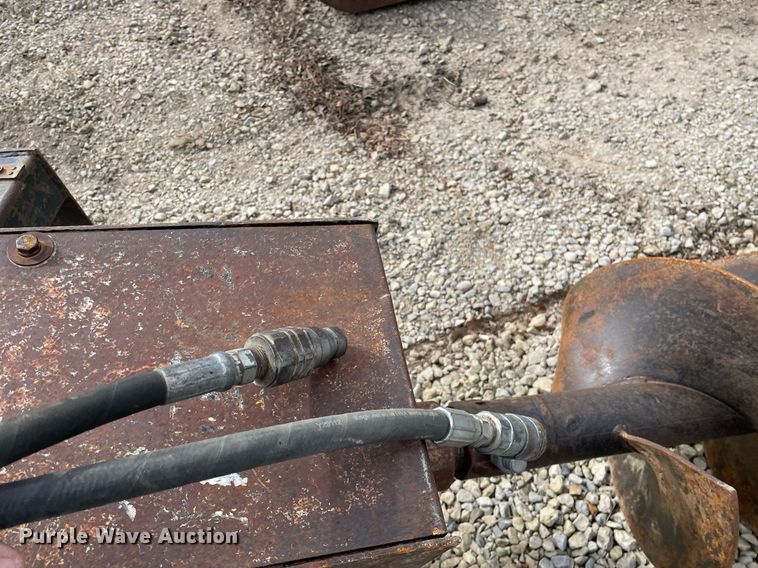 image for item MP9228 Lowe 650E  skid steer auger