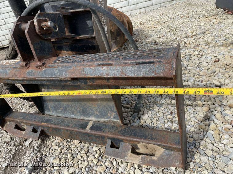 image for item MP9228 Lowe 650E  skid steer auger