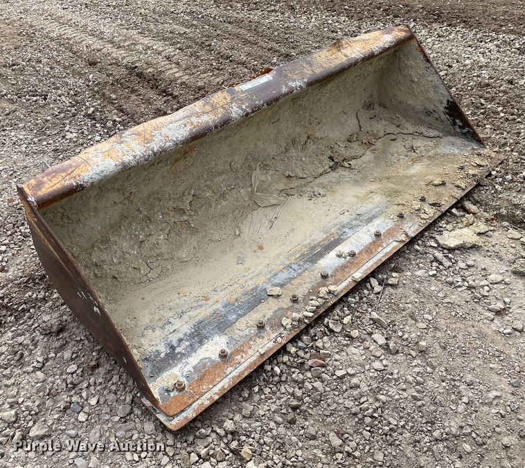 image for item MP9229 72"W skid steer bucket