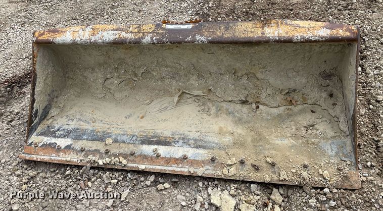 image for item MP9229 72"W skid steer bucket