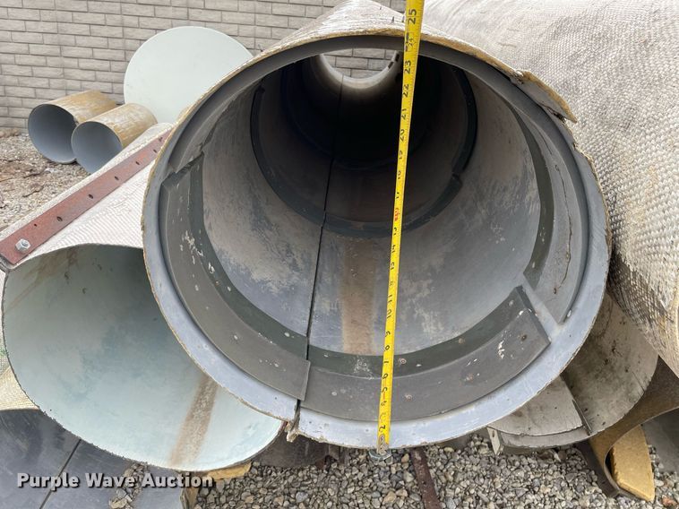 image for item MP9233 Approximately 60 concrete column forms