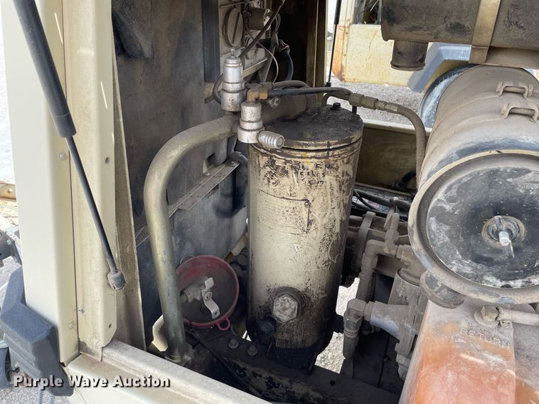 image for item MP9235 1998 Ingersoll Rand P185WJD  air compressor