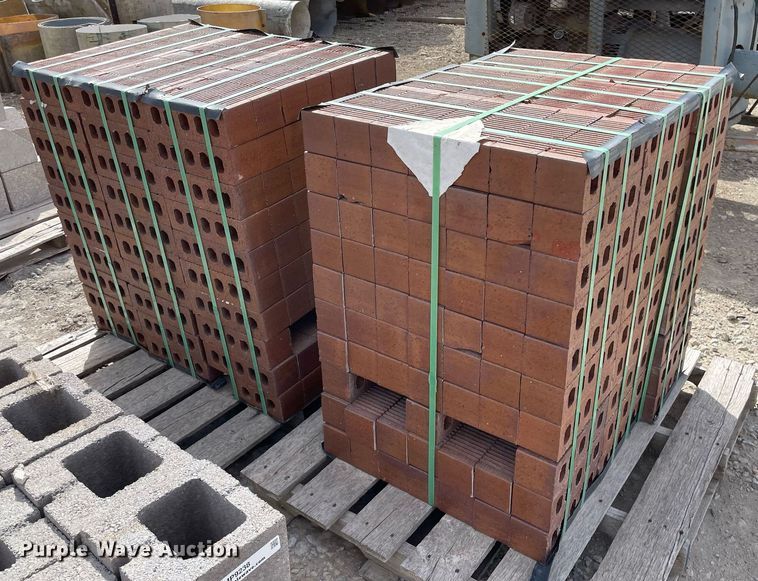 image for item MP9237 Approximately 396 bricks