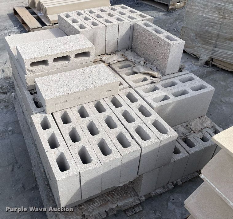 image for item MP9238 (7) pallets of cement blocks