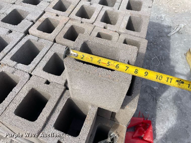 image for item MP9238 (7) pallets of cement blocks