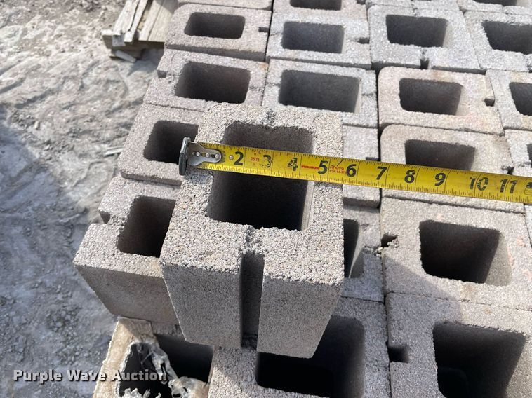image for item MP9238 (7) pallets of cement blocks