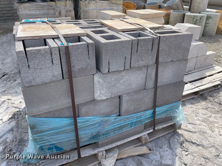 image for item MP9238 (7) pallets of cement blocks