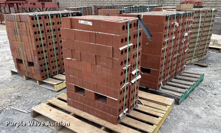 image for item MP9239 (8) pallets of bricks