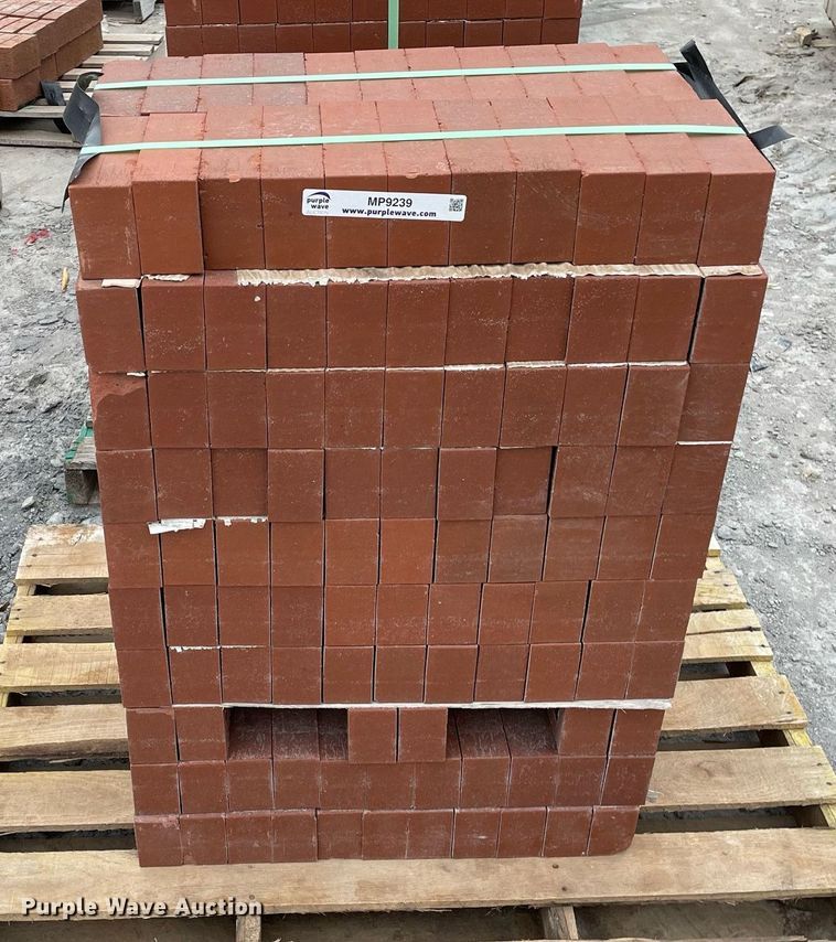 image for item MP9239 (8) pallets of bricks