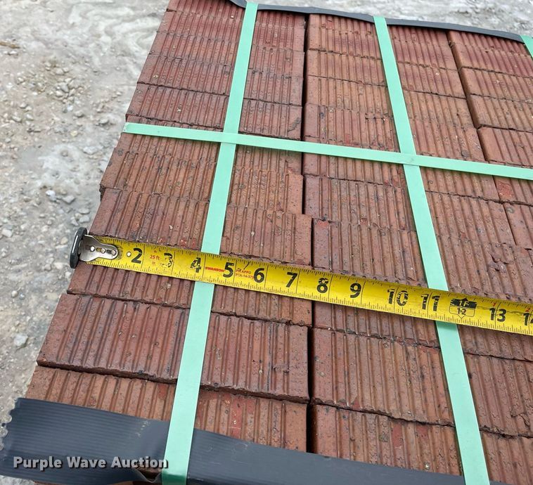 image for item MP9239 (8) pallets of bricks