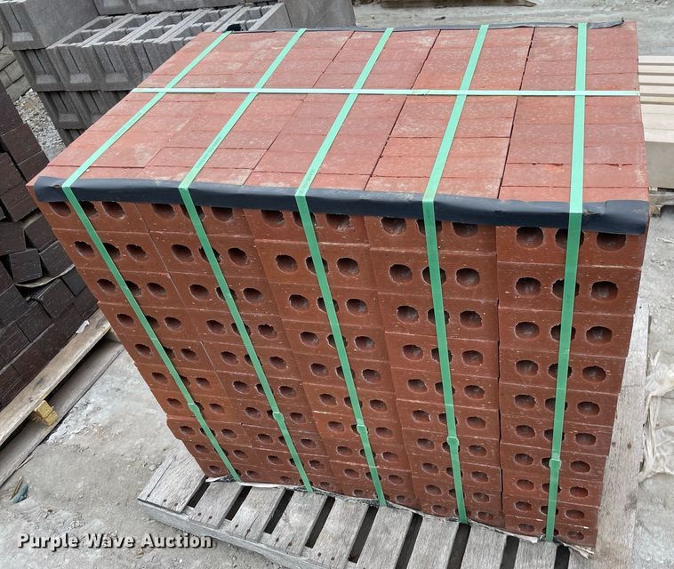 image for item MP9239 (8) pallets of bricks