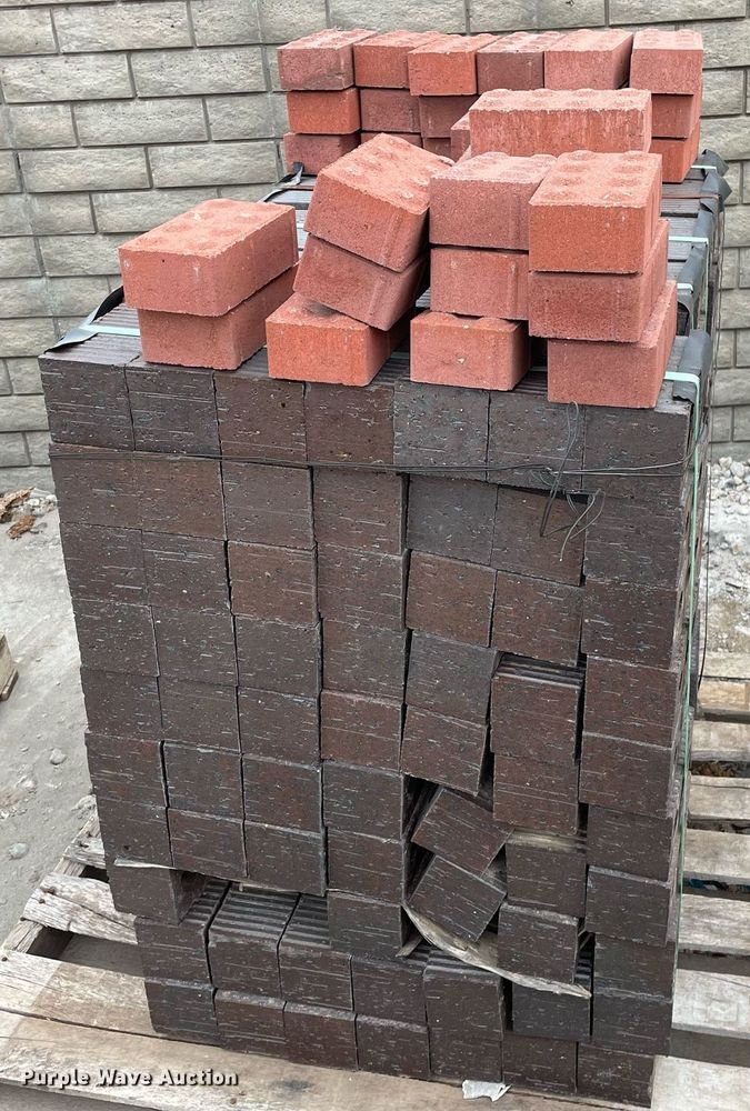 image for item MP9239 (8) pallets of bricks