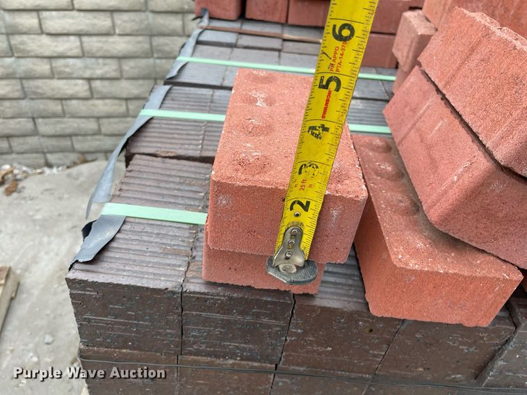 image for item MP9239 (8) pallets of bricks