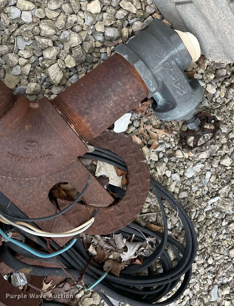 image for item MY9064 (6) submersible pumps