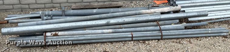 image for item MY9070 Approximately 85 fence panels