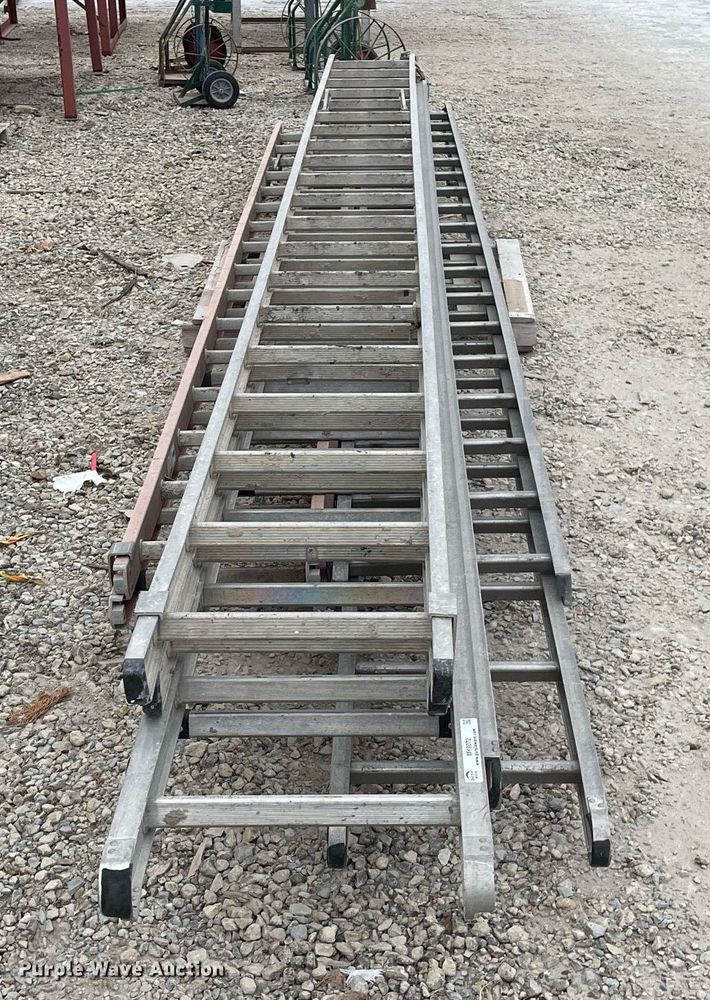 image for item MY9072 (3) ladders