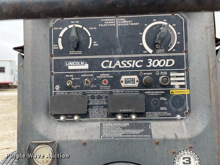 image for item MY9074 Lincoln Electric Classic 300D  welder