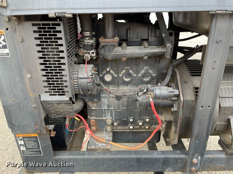 image for item MY9074 Lincoln Electric Classic 300D  welder