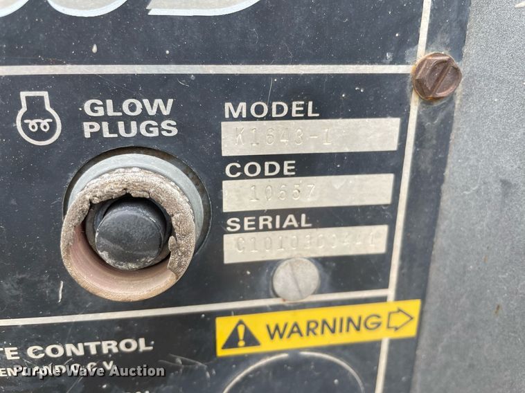 image for item MY9074 Lincoln Electric Classic 300D  welder