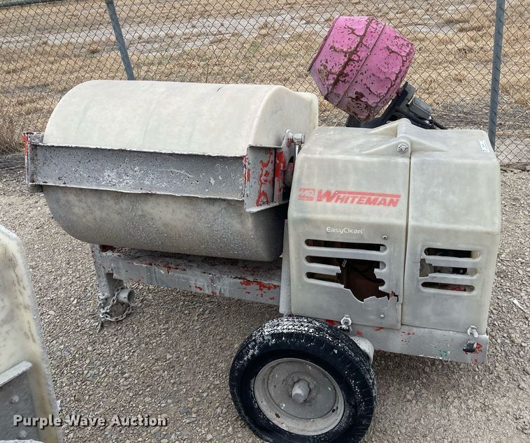image for item MY9078 (2) concrete mixers
