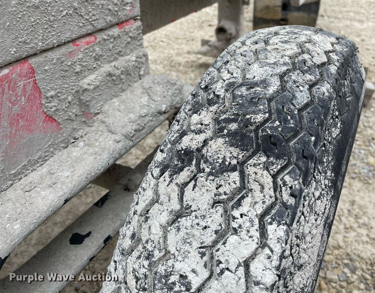 image for item MY9081 Concrete mixer