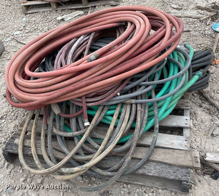 image for item MY9085 (2) pallets of water hoses