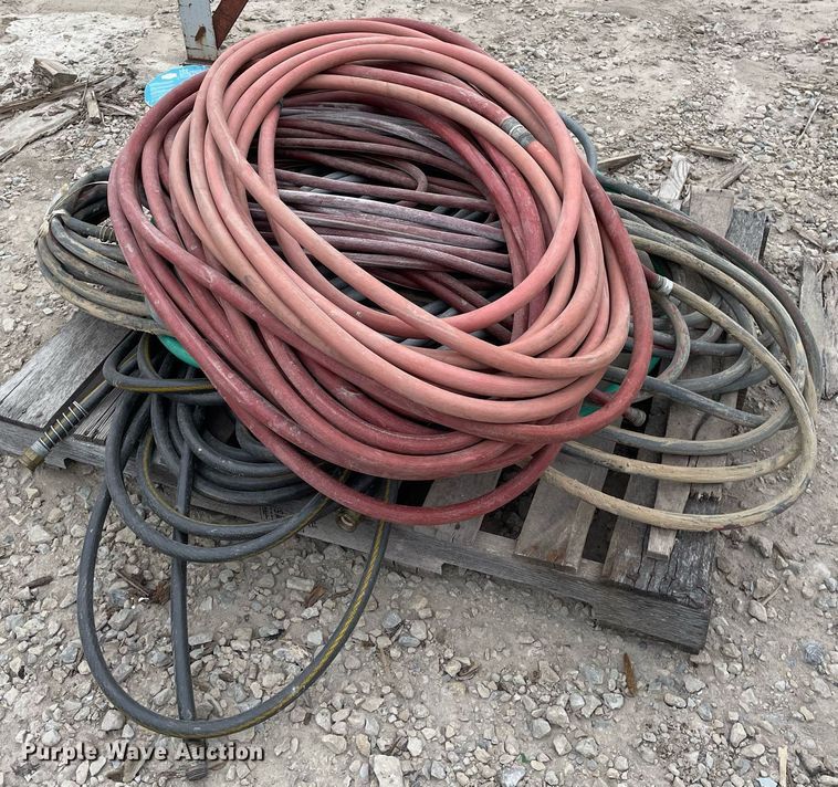 image for item MY9085 (2) pallets of water hoses