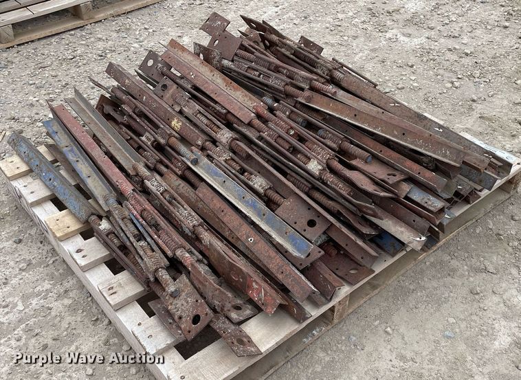 image for item MY9090 Approximately 60 turn buckles