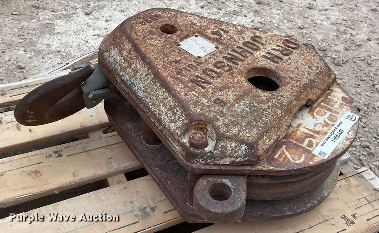image for item MY9091 DRH Johnson 10S14RTB  crane block